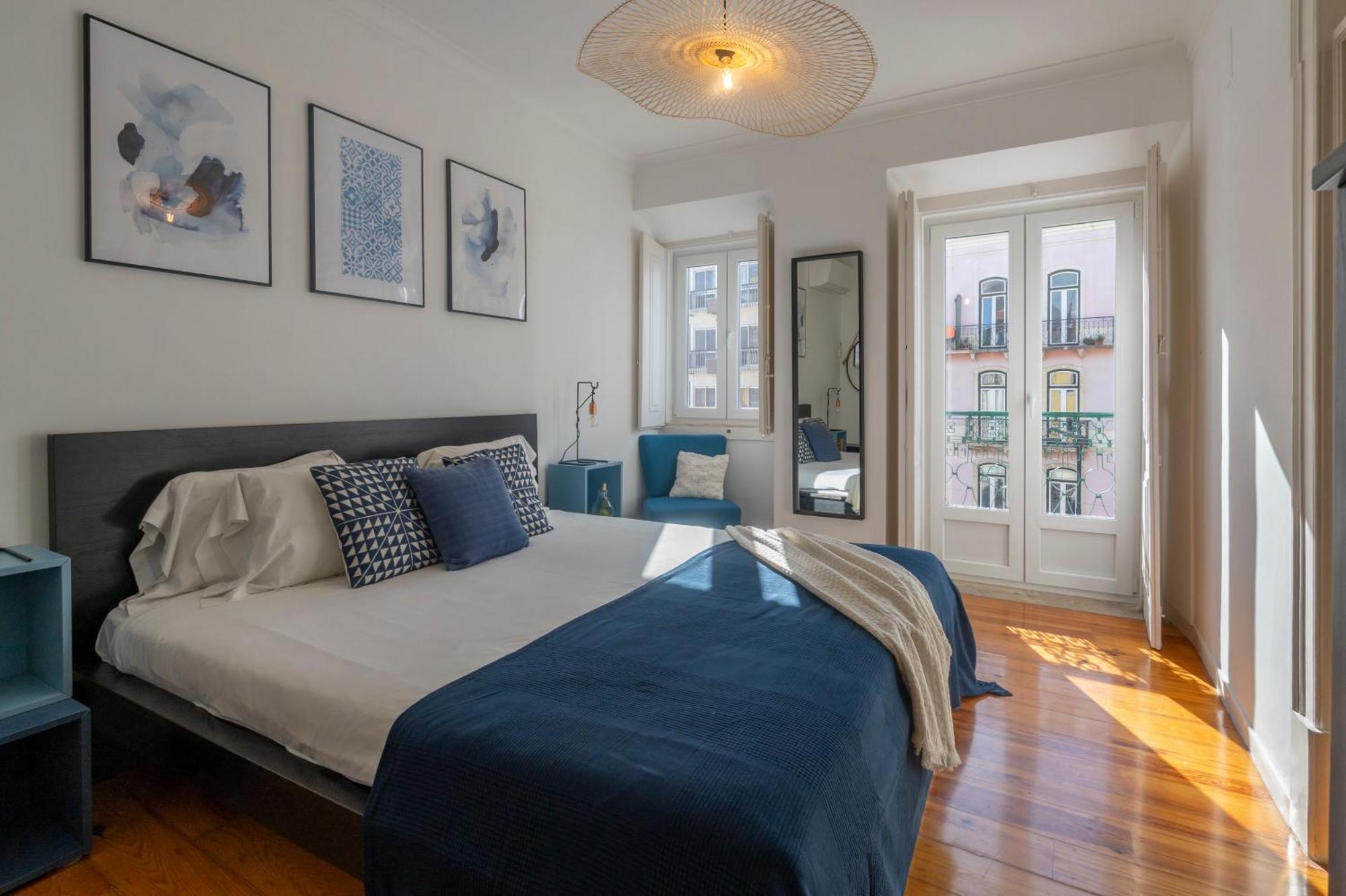 Superb Apartments Overlooking Graca In ליסבון מראה חיצוני תמונה